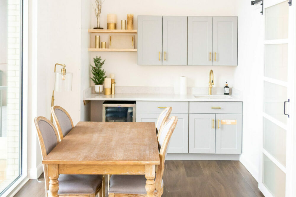 Kitchenette and powder room in The Bridal Suite